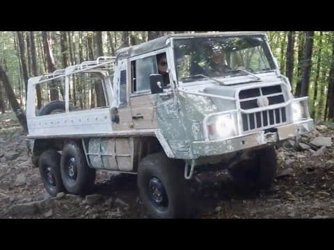 Puch G and Pinzgauer on the Hellsklamm trail
