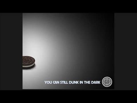 Oreo "Dunk in the Dark" Tweet