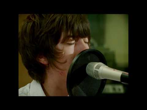 Arctic Monkeys - Teddy Picker
