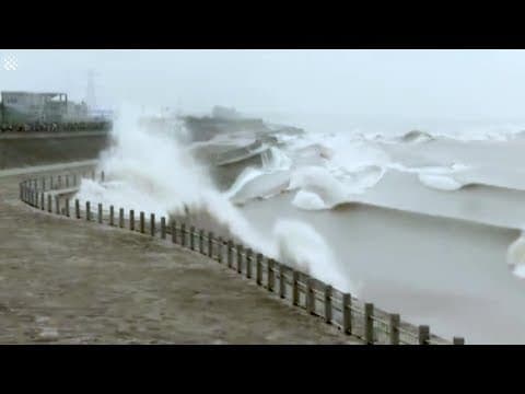 Tidal bores