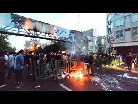 Death toll climbs in Iran from protests over Mahsa Amini’s death • FRANCE 24 English (2 of 2)