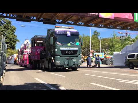 Three minutes at the 2015 parade
