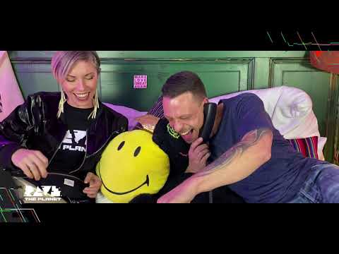 INTERVIEW: Instant Moments… with Andree Wischnewski