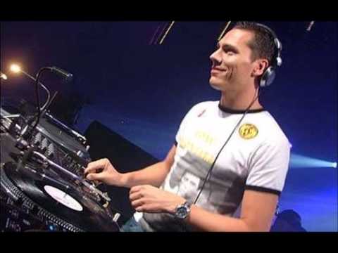 Tiësto - Live at Club Space, Miami (18-08-2002)