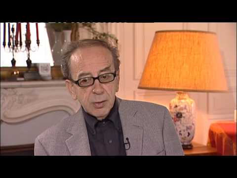 Albanian writer Ismail Kadare