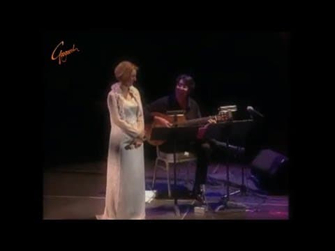 Googoosh - Mano gonjeshkaye khoone گوگوش من و گنجشكها