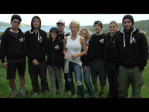 Operation GrindStop 2014: Message to Sam Simon from Pamela and Crew in the Faroe Islands