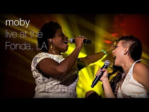 Moby - The Perfect Life Acoustic Reprise (Live at The Fonda, L.A.)