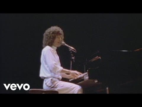 REO Speedwagon — Keep The Fire Burnin' (Video)