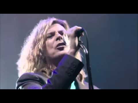Bowie at Glastonbury 2000