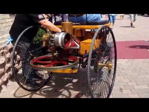 First car in the world: Benz Patent-Motorwagen, Startup & ride!