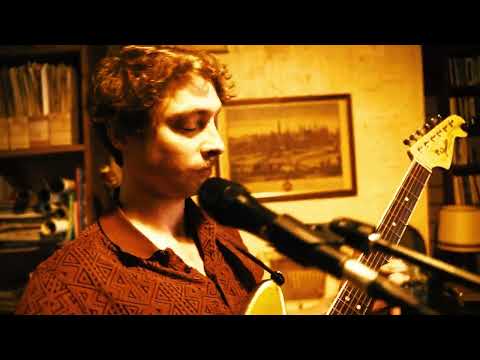 Edmund November - Canal (Live Session)