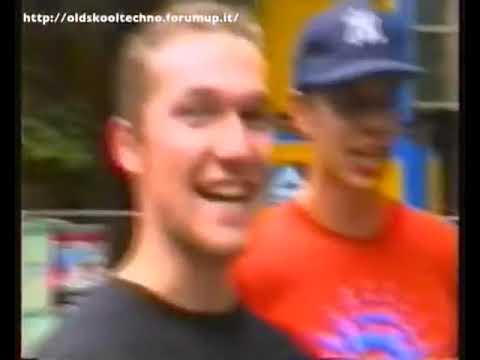Love Parade Berlin 1992 + Frankfurt Posse Love Train