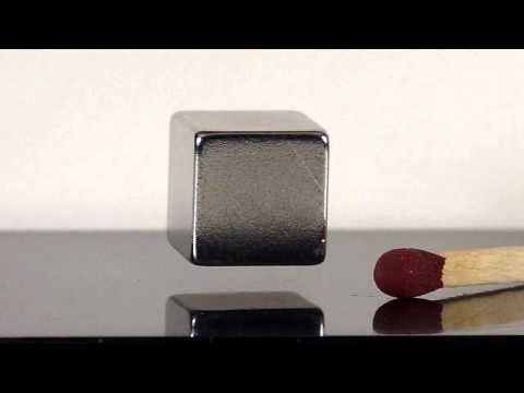 Diamagnetically stabilised levitation