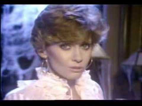 Olivia Newton John — Hopelessly devoted to you