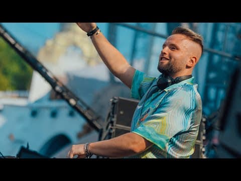 Topic | Tomorrowland 2022 - WE3