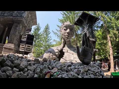 Attendee vlog from the festival week