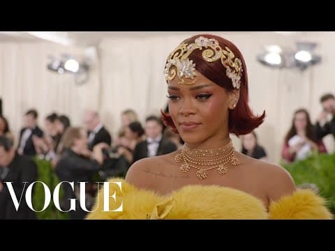 Rihanna Met Gala 2015 — Yellow Cape