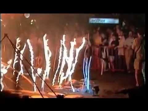 GENTSE FEESTEN - Straattheaterarchief 1994 .video:Patrick Baele.muziek:Jan Marmenout.