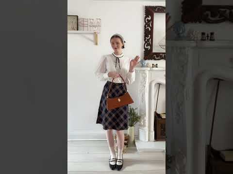 5 dark-academia looks