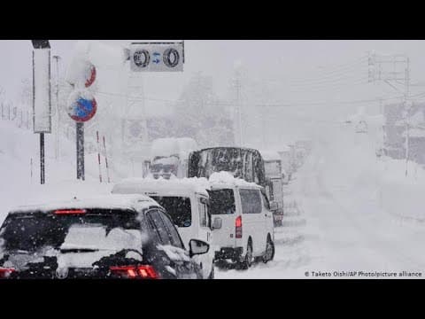 The 2018 Fukui snow crisis