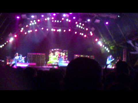 Ozzy Osbourne — War Pigs — Hellfest 2011