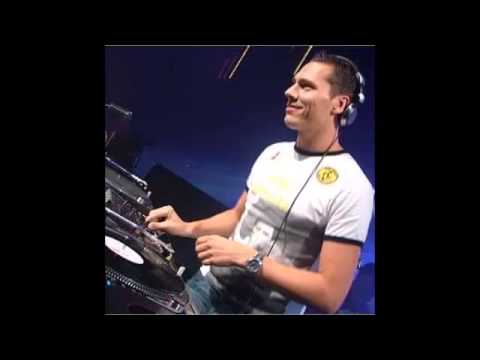DJ Tiesto - Live at Dance Valley (Spaarnwoude, Netherlands) 04-08-2001