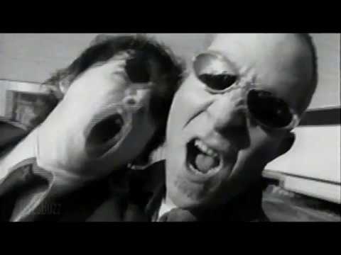Fred Schneider (the B-52's) Bulldozer - Fred Schneider (the B-52's) Bulldozer
