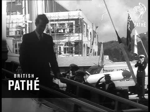 Trans-Antarctic Explorers Arrive In Wellington (1958)