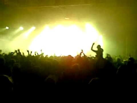 Pendulum Live: Hold Your Colour