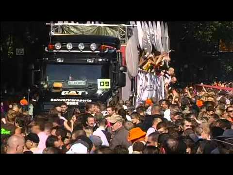 1.Dj Hell Live at LoveParade - Dortmund Germany (19-08-2008 05.00pm)