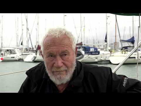Robin Knox Johnston - Running Free