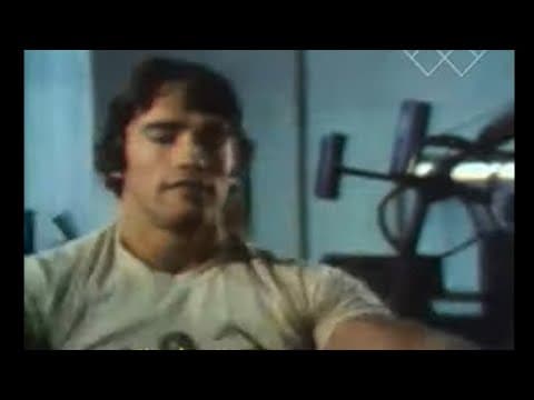 ARNOLD SCHWARZENEGGER TALKS ABOUT THE LIFE OF A BODYBUILDER IN 1977 INTERVIEW!