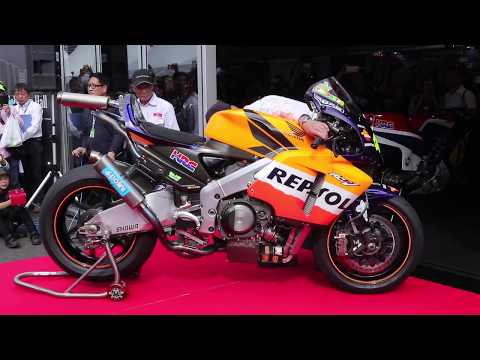 HONDA V5 RC211V 2002 MotoGP Exhaust Sound!!!!