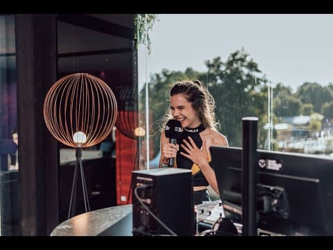 One World Radio at Tomorrowland 2022 - Amber Broos