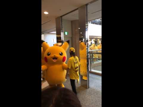 Pikachu Outbreak 2014 — Pikachu greeting