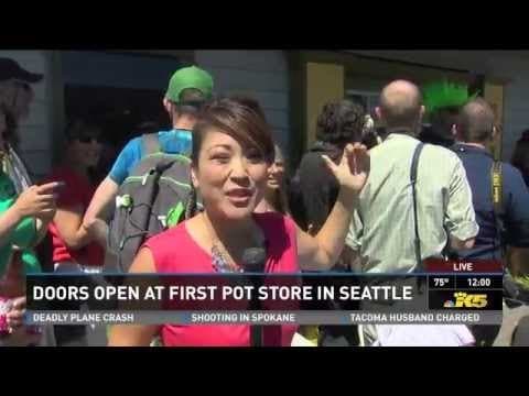 Doors Open at Seattle's First Cannabis Store