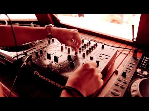 Armada 10 Years - A Flashback (2014)