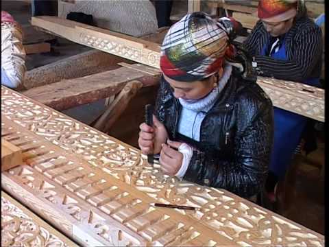 جایخانه های تاجیکستان نماد هنر کنده کاری روی چوب