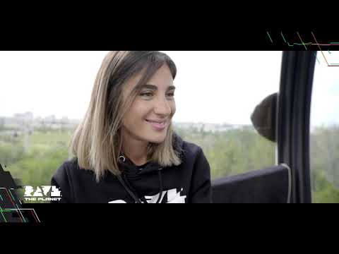 INTERVIEW: Instant Moments… with ANAHIT VARDANYAN