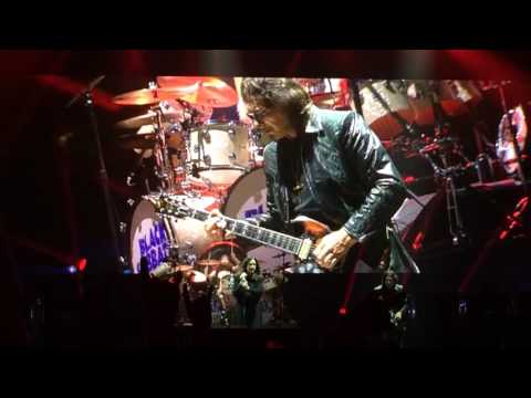 Black Sabbath — Intro + Black Sabbath — Hellfest 2016