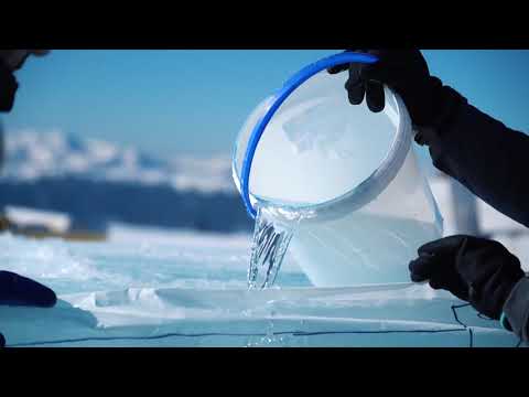 A life-size G-Class carved from ice on Plan de Corones