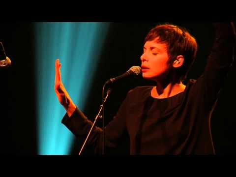 Mélanie De Biasio — dark jazz