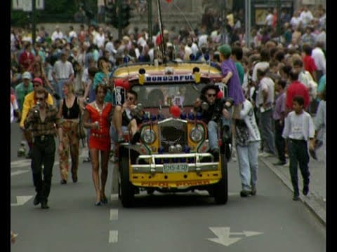 Love Parade Techno event Berlin Kurfuerstendamm 1992 Part 3