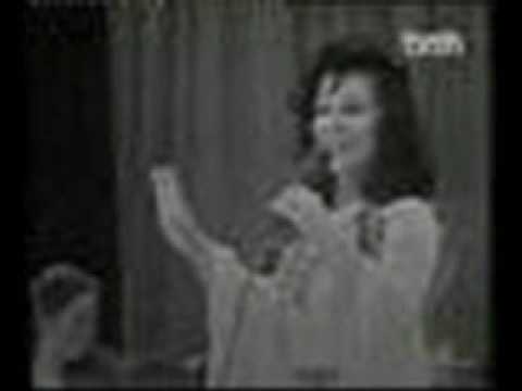 Vaçe Zela - Fëmija i parë