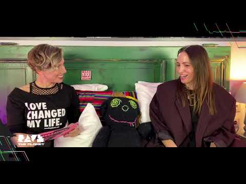 INTERVIEW: Instant Moments… with Donna