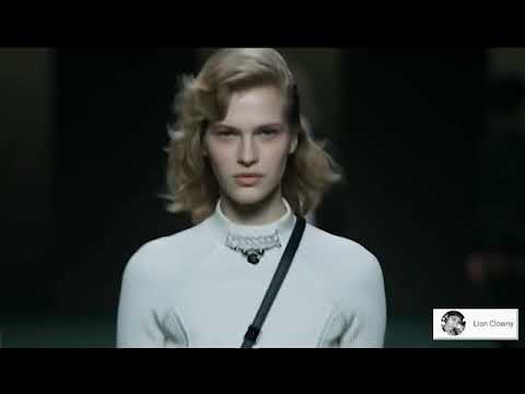 Défilé Hermès Femme automne-hiver 2022 #hermes
