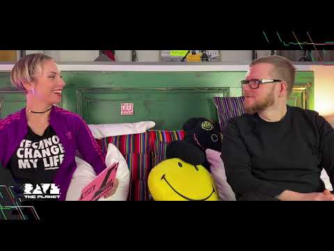 INTERVIEW: Instant Moments… with Alexander Kowalski