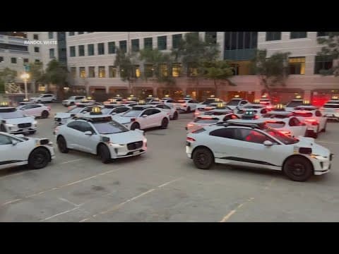Robotaxis honk at each other overnight in South of Market