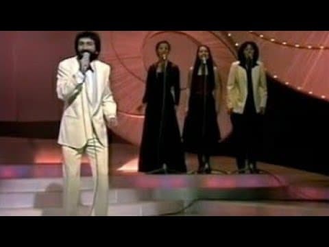 Bosnian Pop-Rock Fronts Yugoslavia in Dublin